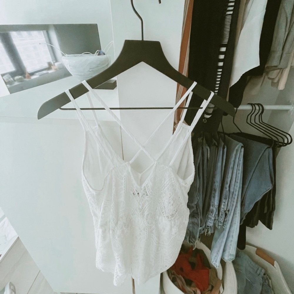 Kendal and Kylie White Lace Romper - Picture 4 of 5